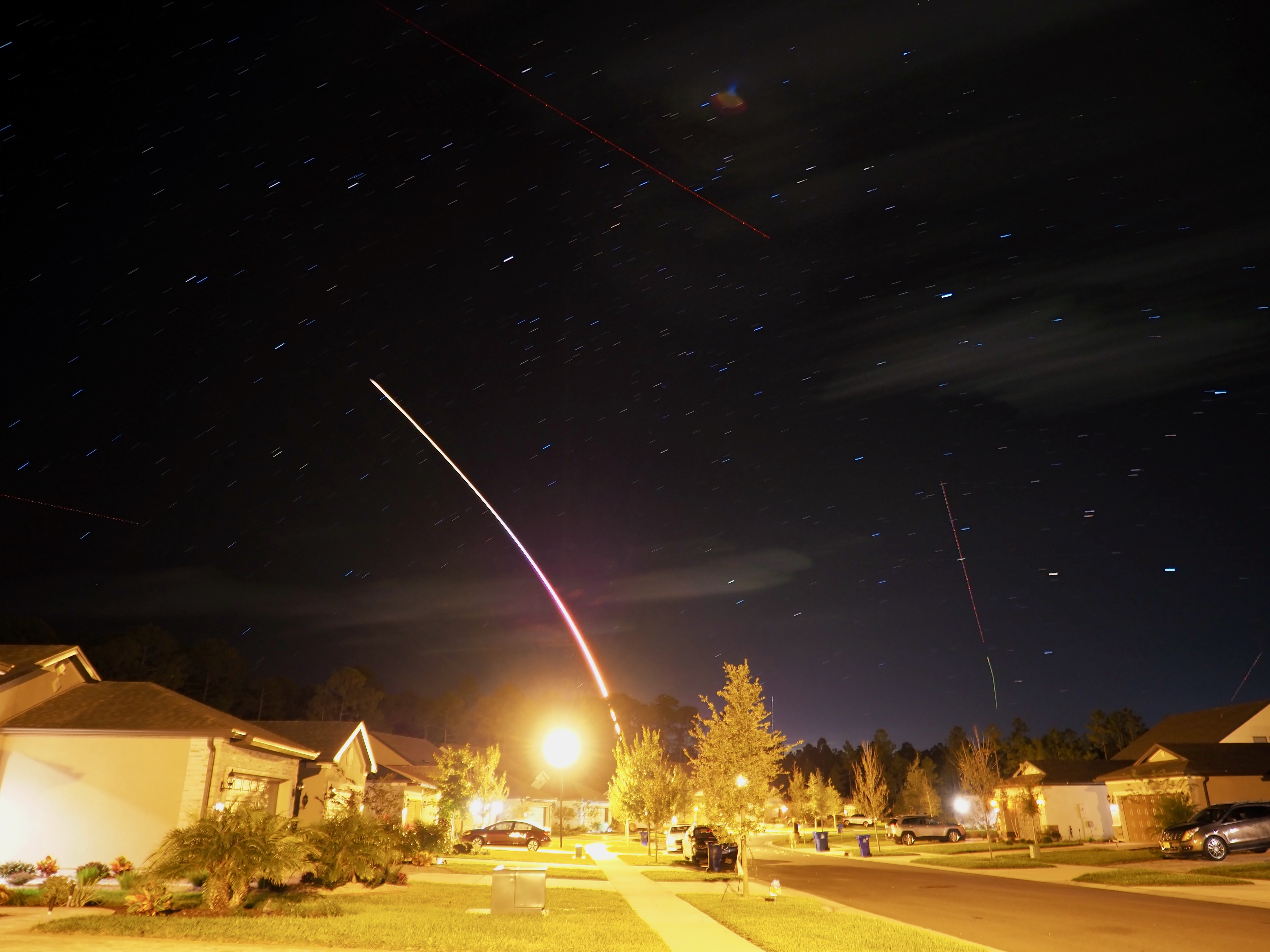 Photograph of Falcon 9 launch on 15 November 2020